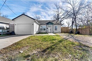 3512 Hamilton Ave in Dallas, TX - Building Photo