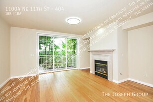 11004 NE 11th St in Bellevue, WA - Building Photo
