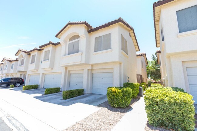 property at 7231 Indian Creek Ln