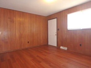 3417 Bonny Linn Dr in Columbia, MO - Building Photo - Building Photo