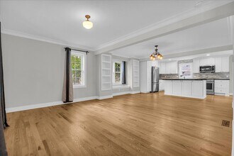 203 Curry Ave in Royal Oak, MI - Building Photo - Building Photo