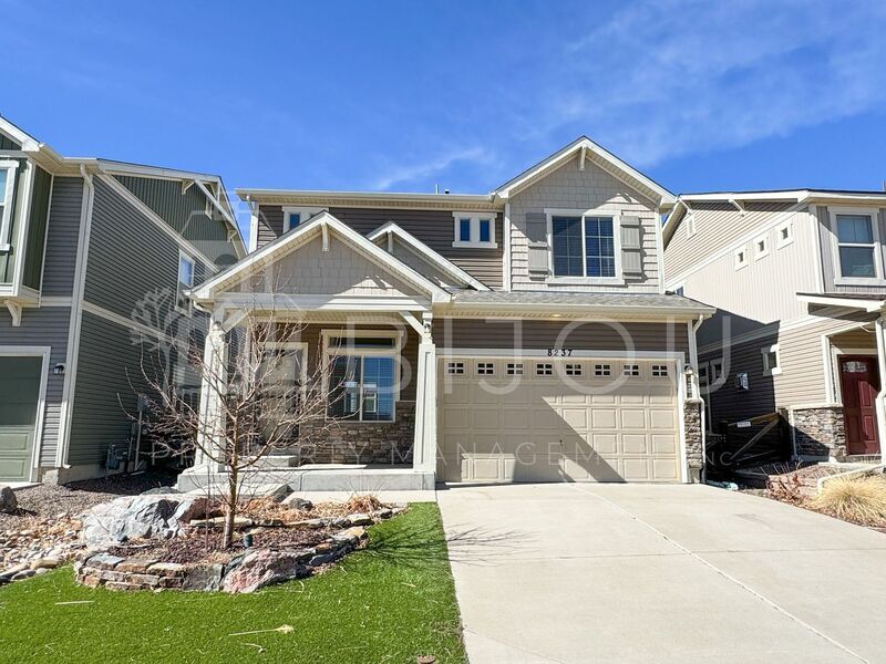 8237 Longleaf Ln in Colorado Springs, CO - Building Photo