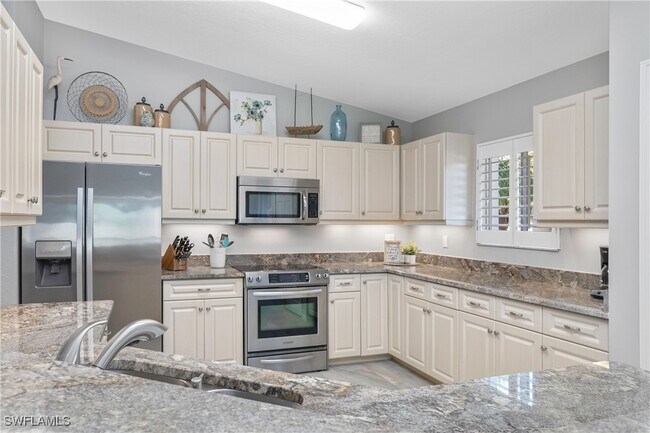 property at 8471 Southbridge Dr