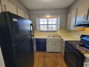 4 Robin Dr in Nash, TX - Building Photo - Building Photo