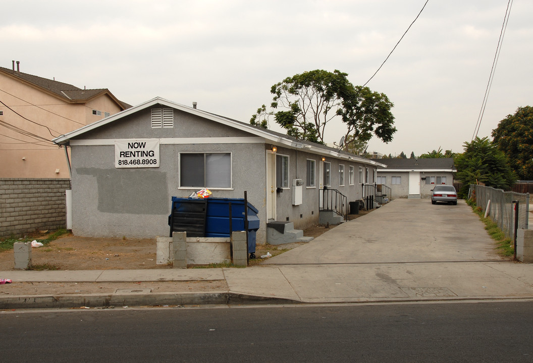 11919 Willowbrook Ave in Los Angeles, CA - Building Photo