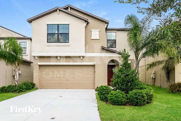 5105 Brickwood Rise Dr in Wimauma, FL - Building Photo