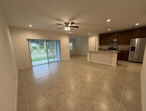 215 Glass Onion Dr in Howey In The Hills, FL - Building Photo - Building Photo