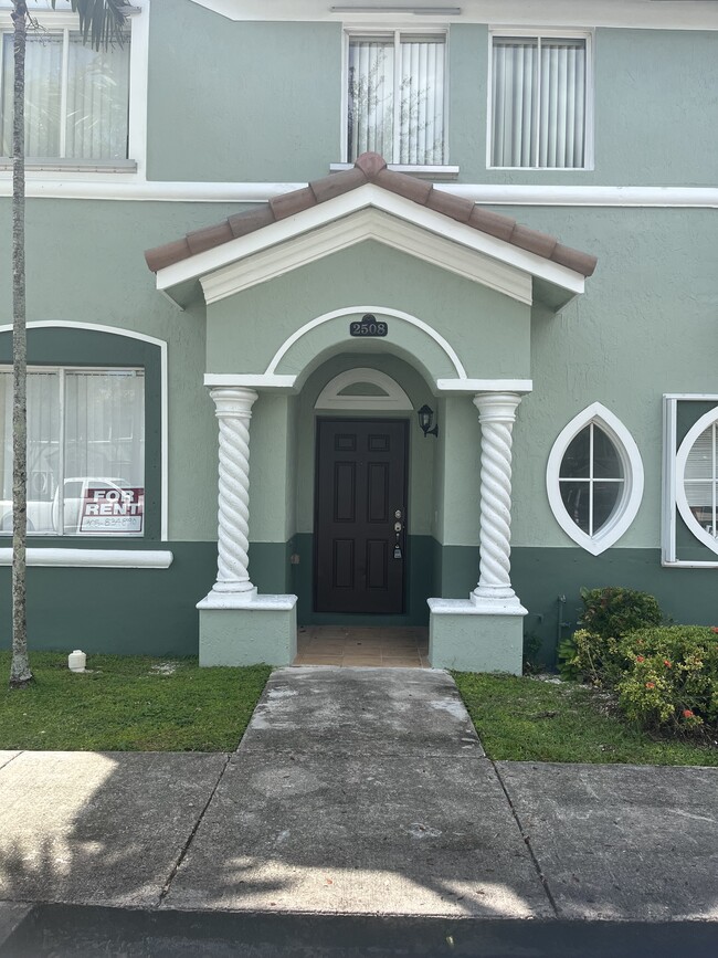 property at 2508 SE 14th Ave