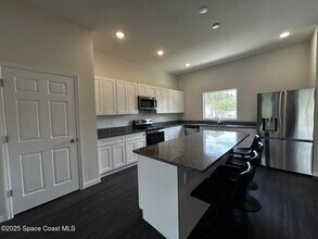 1203 Sexton Rd SW in Palm Bay, FL - Building Photo - Building Photo