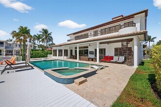 2649 NE 26th Ave in Lighthouse Point, FL - Building Photo - Building Photo