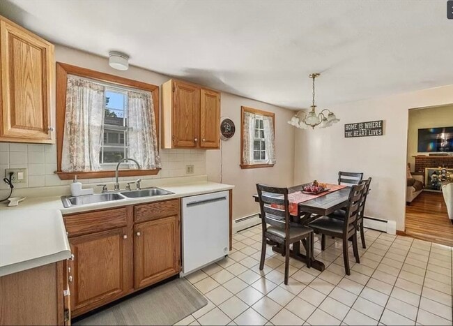 11 Boyden St in Brockton, MA - Building Photo - Building Photo