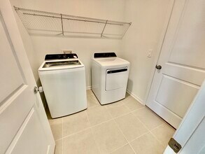 4741 Golden Knight Blvd in Kissimmee, FL - Building Photo - Building Photo