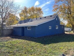 822 N Wolfe St in Muncie, IN - Building Photo - Building Photo