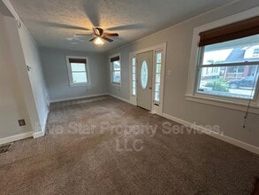 207 E Spruce St in Springfield, IL - Building Photo - Building Photo