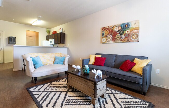 Elm Creek in Lubbock, TX - Foto de edificio - Building Photo