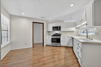 13315 Nevermore Dr in Cypress, TX - Building Photo - Building Photo