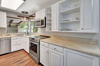 311 N Blue Lake Terrace in DeLand, FL - Building Photo - Building Photo