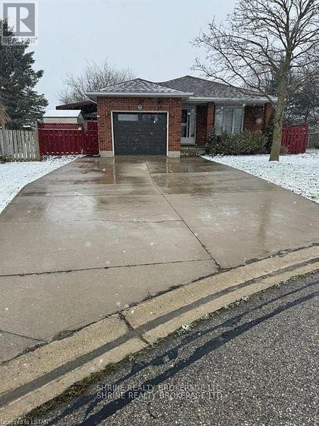 property at 41 Hillside Rd