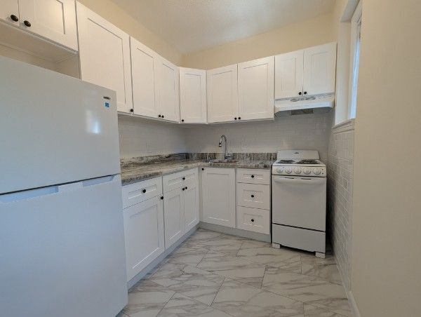 property at 2018 Commonwealth Ave