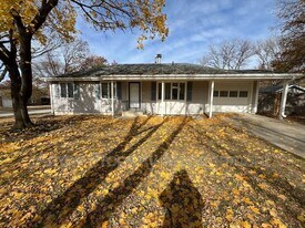 3600 Briarwood Ave in Lincoln, NE - Building Photo