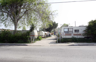 Magnolia Trailer Park Apartments