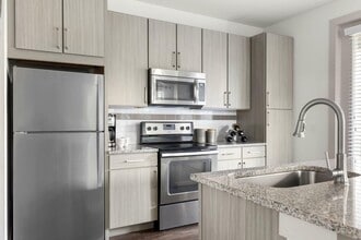 Crosstown Walk in Tampa, FL - Foto de edificio - Building Photo