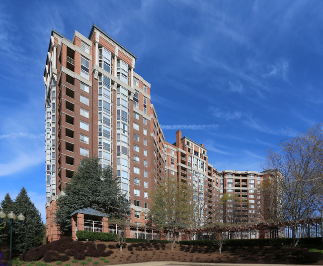 The Wisconsin in Rockville, MD - Building Photo - Building Photo