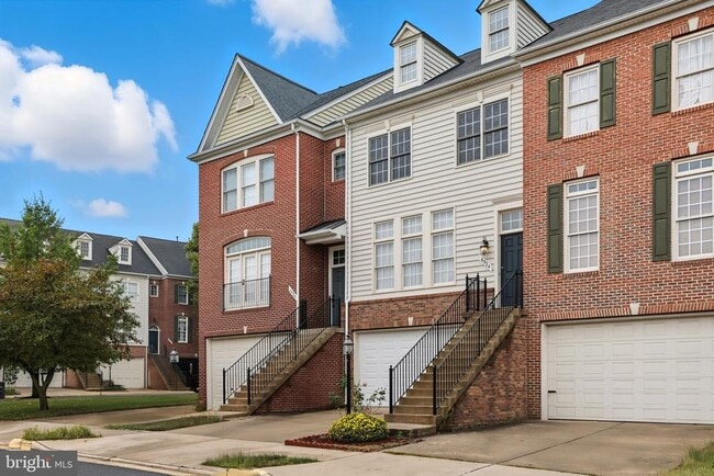 property at 6924 Stanwick Square