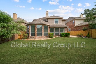 431 Calm Springs in San Antonio, TX - Building Photo - Building Photo