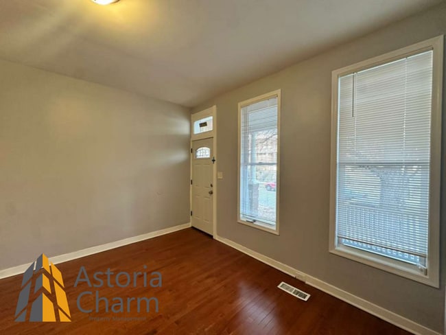 1716 Ashburton St in Baltimore, MD - Building Photo - Building Photo