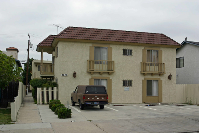 4246 Swift Ave in San Diego, CA - Building Photo - Building Photo