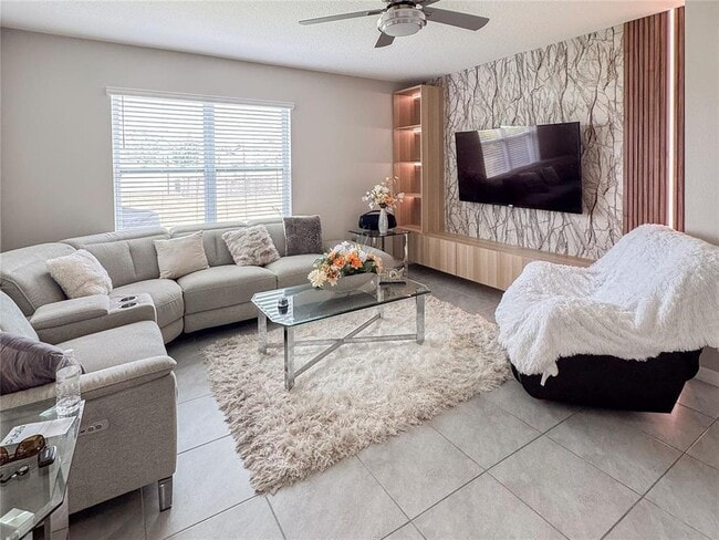 612 Talisi Lp in St. Cloud, FL - Building Photo - Building Photo