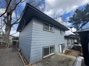 14422 NE Shaver St in Portland, OR - Building Photo - Building Photo