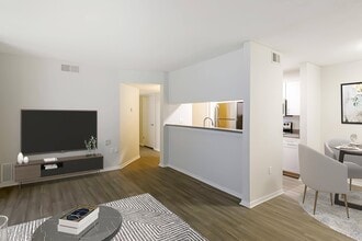 Southaven Pointe in Southaven, MS - Building Photo - Building Photo