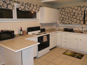 201 S Broadway St in Georgetown, KY - Building Photo - Building Photo