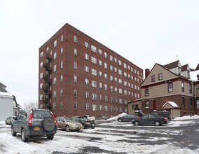 The Roosevelt in Utica, NY - Building Photo - Building Photo