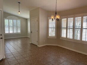 21611 N 48th Pl in Phoenix, AZ - Building Photo - Building Photo