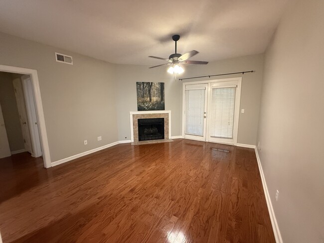 6820 Highway 70 S, Unit 305 in Nashville, TN - Building Photo - Building Photo