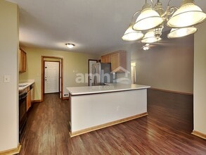 464 E Quail Wood Ln in Westfield, IN - Foto de edificio - Building Photo