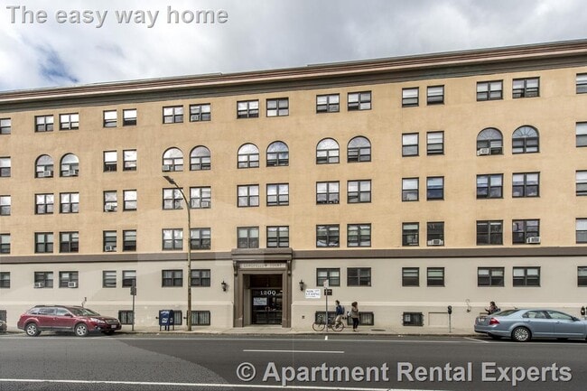 1200 Massachusetts Ave