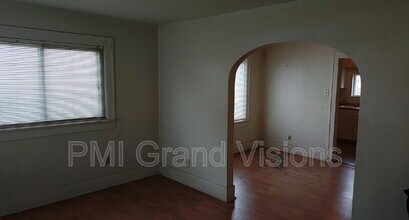 336 S 19th St in Decatur, IL - Building Photo - Building Photo