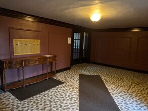 217 A Washington Blvd in Oak Park, IL - Building Photo - Building Photo