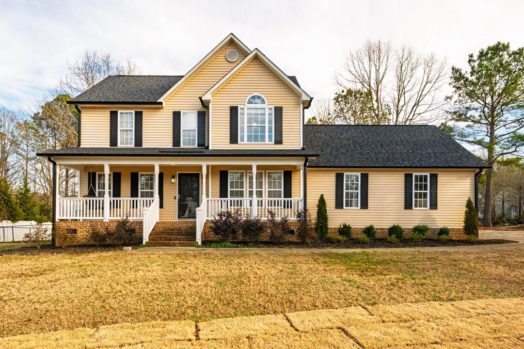 299 Autumn Rdg Dr in Wendell, NC - Building Photo