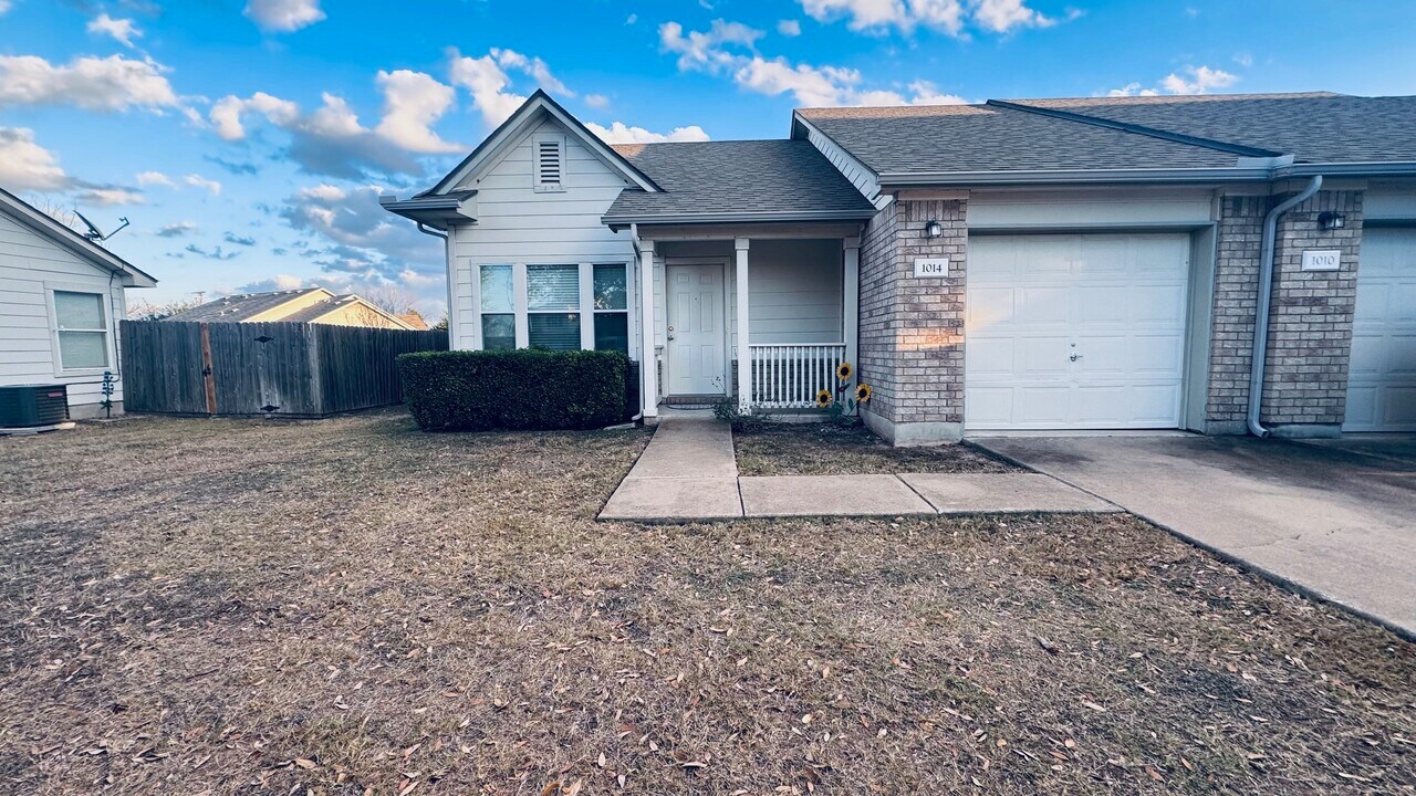 1014 Kajon Cove in Georgetown, TX - Building Photo