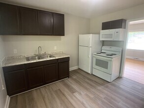 1714 McHenry Ave in Charleston, SC - Building Photo - Building Photo