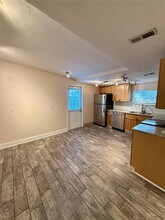 7601 32nd Ave N in St. Petersburg, FL - Building Photo - Building Photo