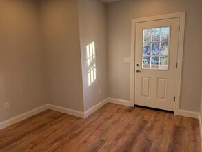 51 Whittier Rd in Wakefield, MA - Building Photo - Building Photo