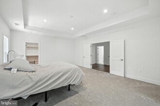 5604 Clermont Dr in Alexandria, VA - Building Photo - Building Photo