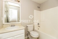 207 Oakwood Pl photo'