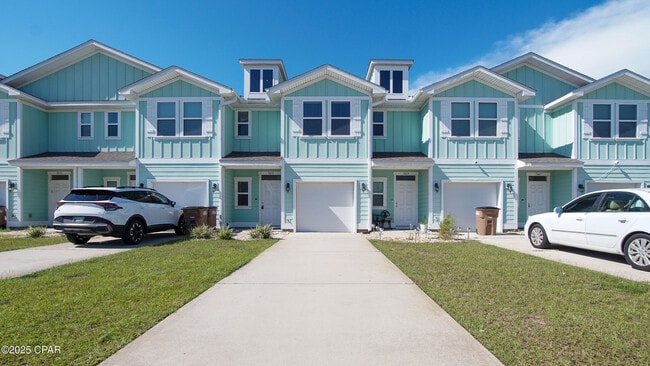property at 7471 Shadow Lake Dr
